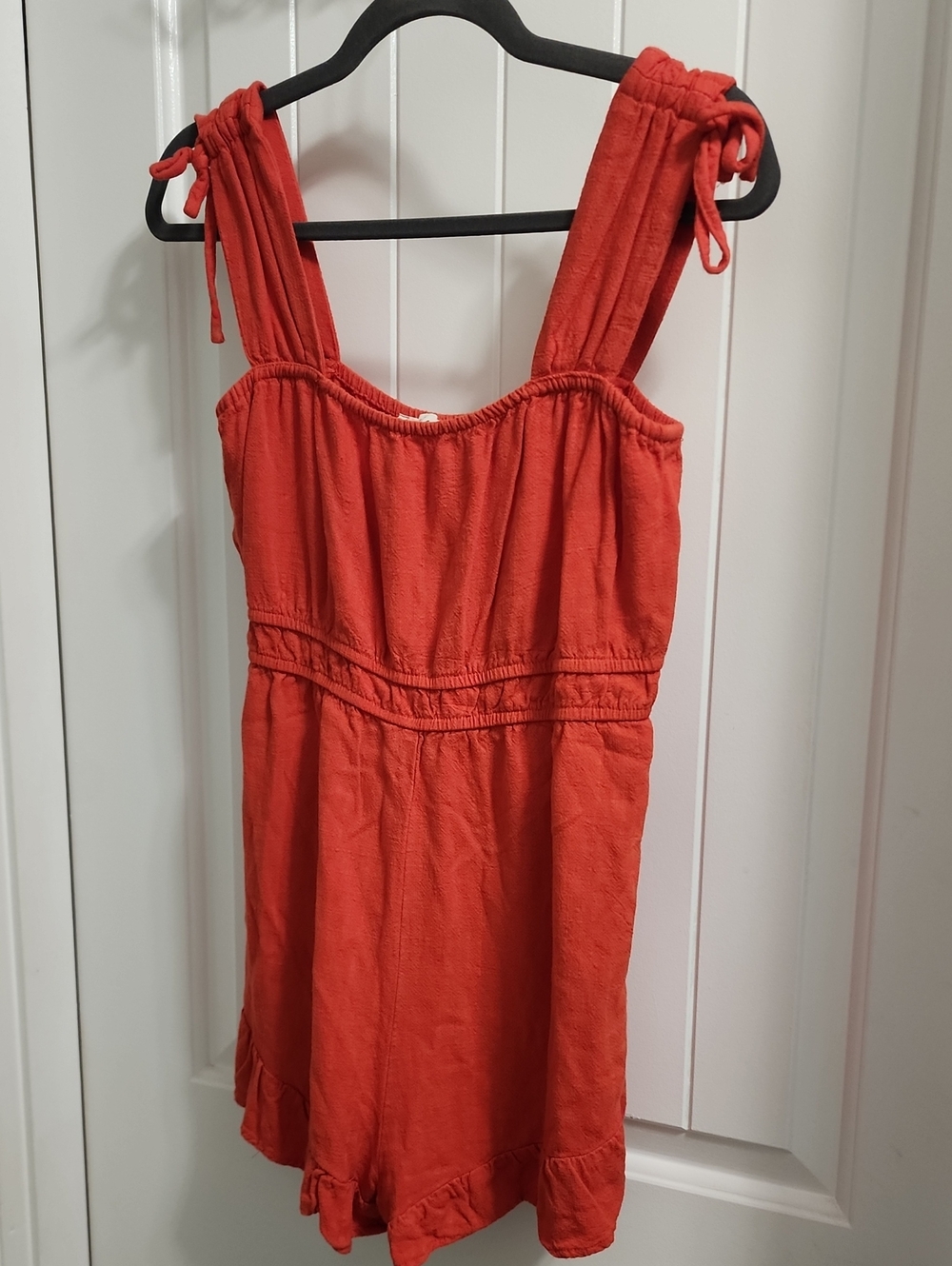 Tie-Strap Size:Large Romper